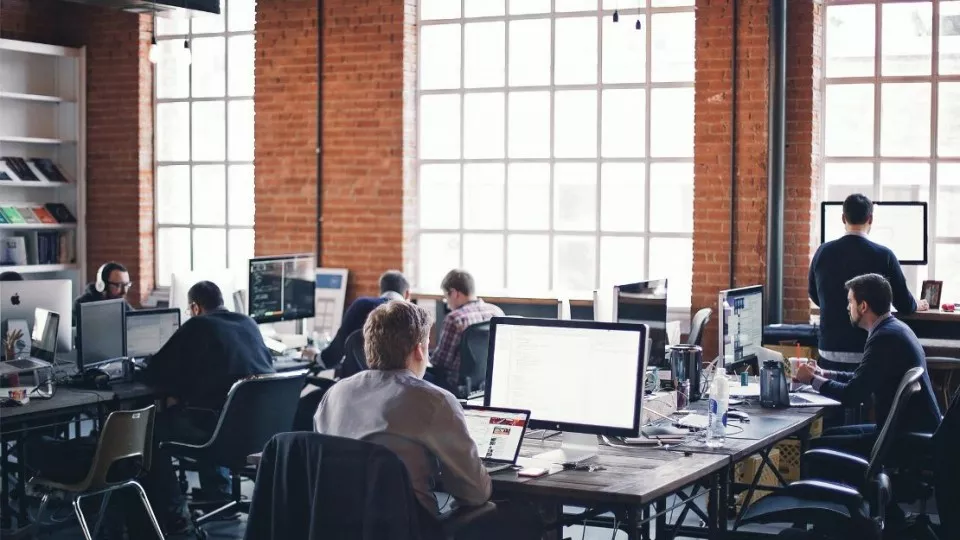 Как выбрать веб-студию в Гусь-Хрустальном по кейсам